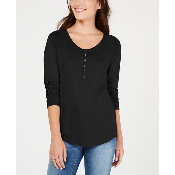 Hippie Rose Juniors Scoop Neck T-Shirt Black L