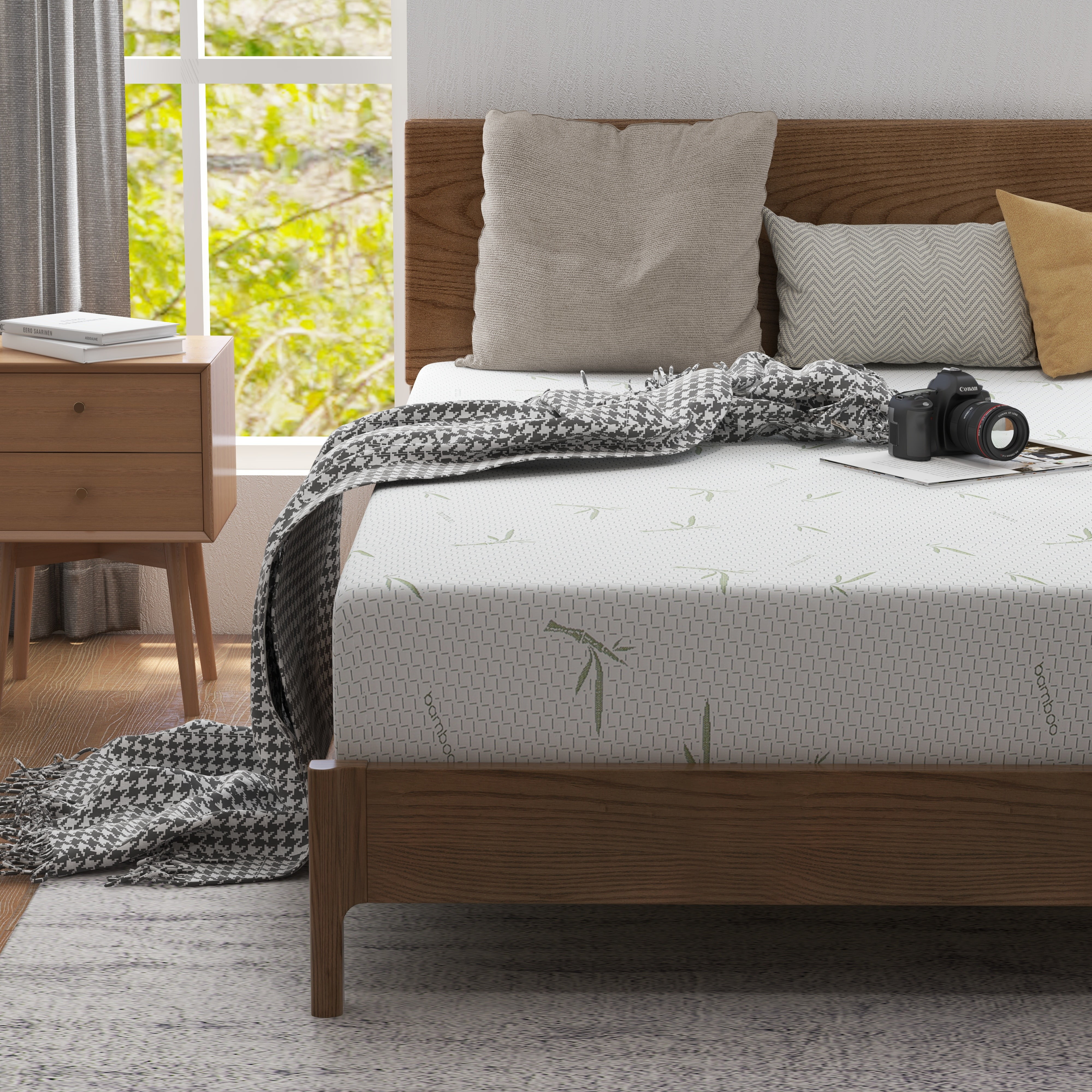 Queen Mattress 10 Inch Bamboo Mattress in a box, Gel Memory Foam Mattress Support and Pressure Relief, Medium Firmness, Made in USA,White