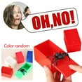 thumbnail image 1 of Caja de bromas Spider Scare | Juguete realista de mordaza de araña oculta | Estuche de broma sorpresa de truco de madera | Novedad reutilizable de Halloween | Paquete de 2 | 7.6x5.3x5cm | Divertido, 1 of 8
