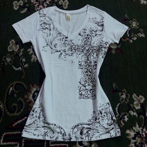 Womens 2026 Summer Gothic Vintage Tops Crew Neck Casual Basic Tees Short Sleeve Cross Print Spring T Shirts