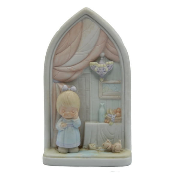 Precious Moments Figurine: 523380 Blessed are They That Mourn (6.2")