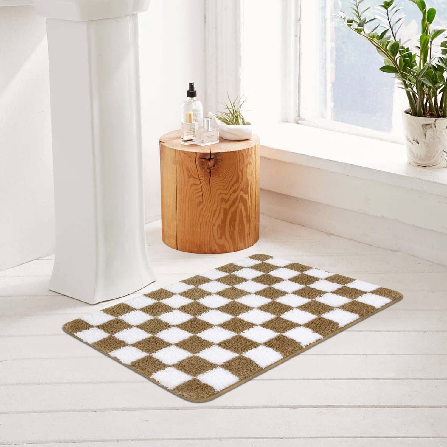 Checkered Bathroom Rugs, Khaki Non Slip Water Absorbent Bath Mat, Luxury Machine Washable Bath Rug Soft Microfiber Geometric Shag Floor Mats for Indoor Shower Bathtub Entryway, 16"x25"