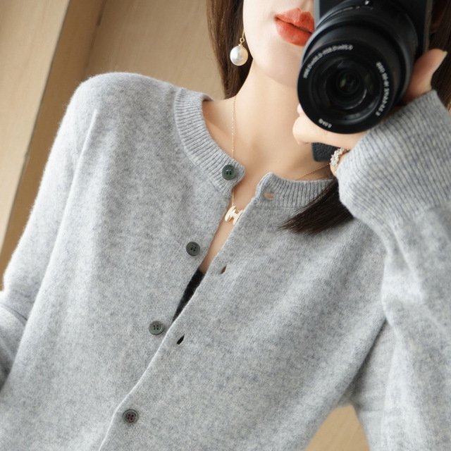 Pull à Manches Longues Col Rond pour Femmes Style Basique Manteaux Cardigan en Laine Tricoté Pull Vêtements Automne Vente Chaude