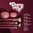 thumbnail image 3 of Set de brochas de maquillaje Real Techniques Cherry On Top, 6 piezas, 3 of 9