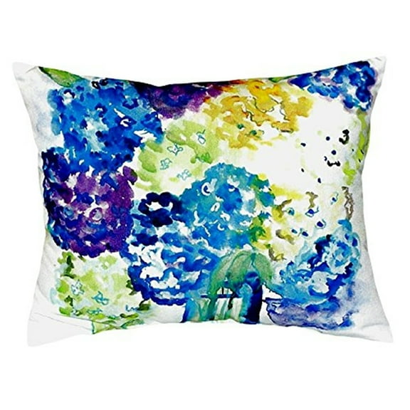 Hydrangea Indoor/Outdoor Lumbar Pillow
