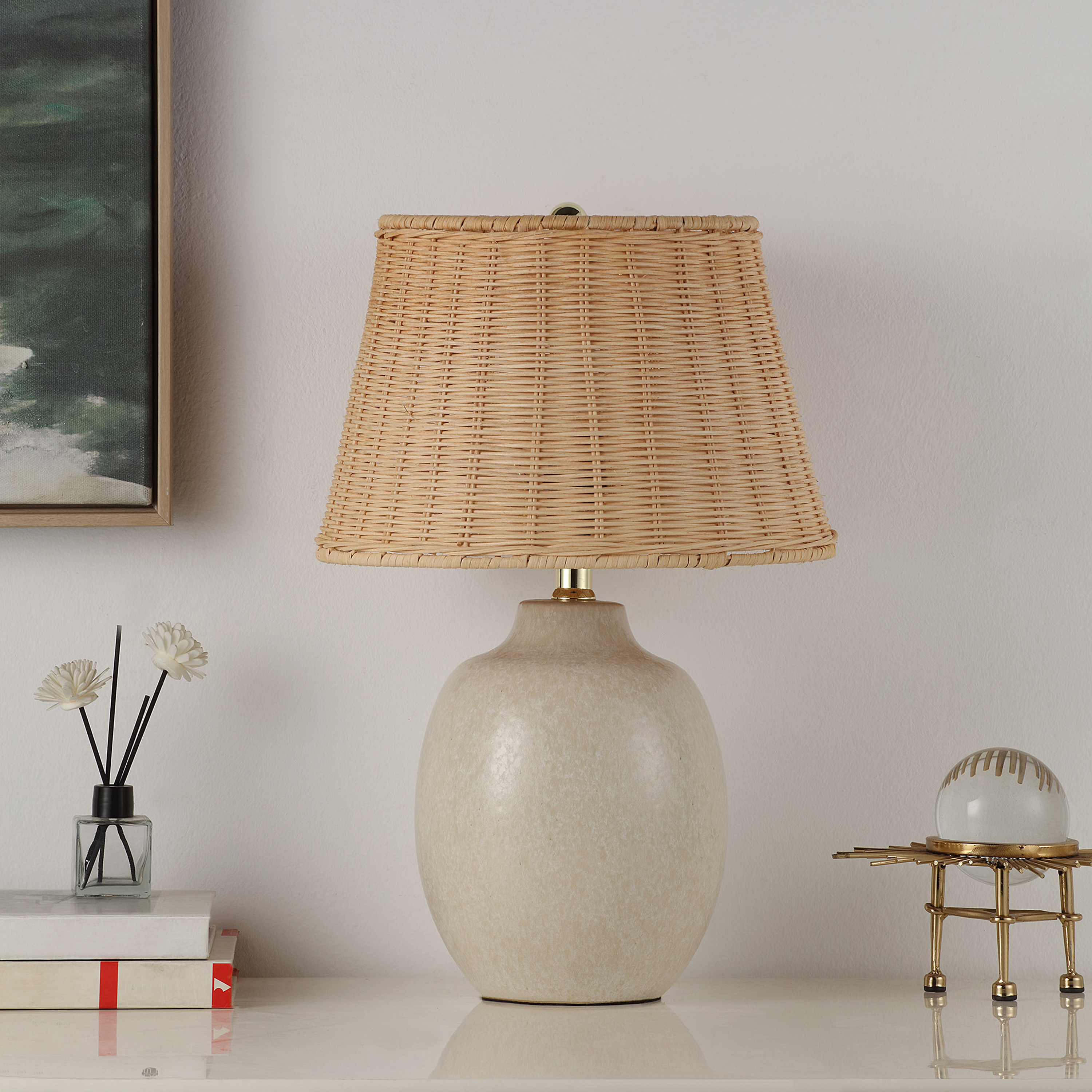 Better Homes & Gardens Cream Ceramic Table Lamp photo 2