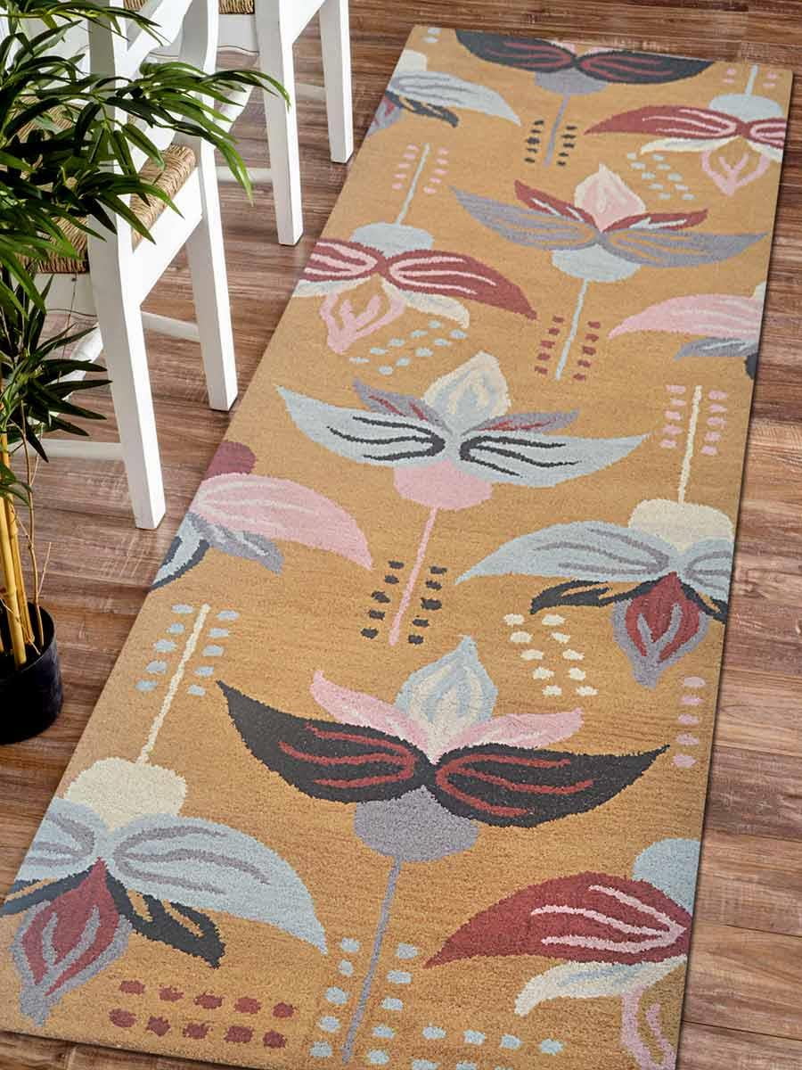 Floral Hand Tufted Wool 3x8 Transitional Runner Rug Gold