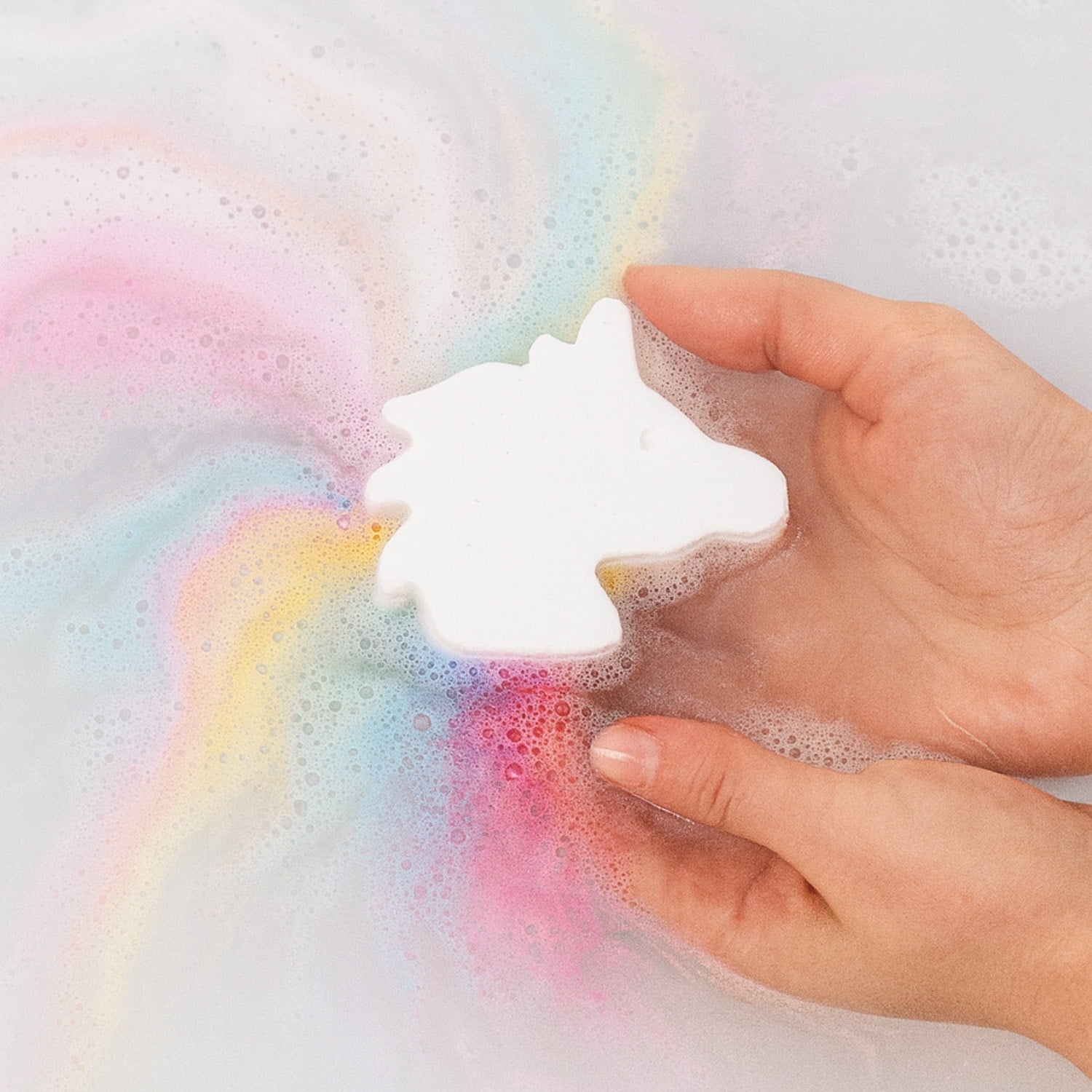 Body & Earth Rainbow Bath Bomb Unicorn