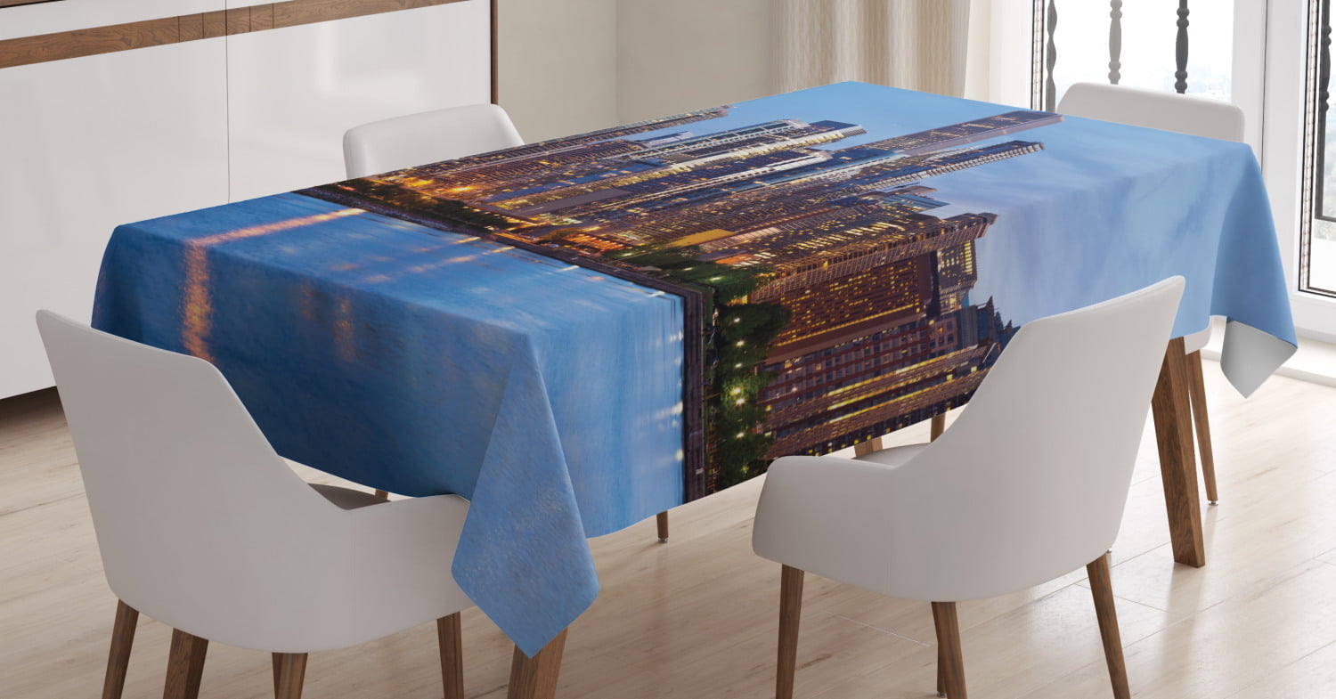 Chicago Skyline Tablecloth, Sunset in Big City with Dramatic Sky ...
