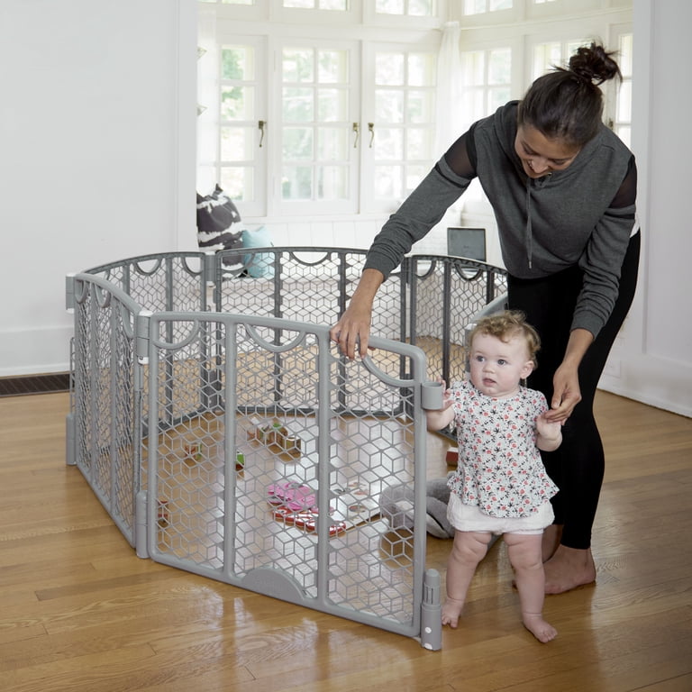 Evenflo Versatile Play Space Adjustable Play Area, Indoor/Outdoor Portable  Baby Play Yard, Cool Gray - Walmart.com