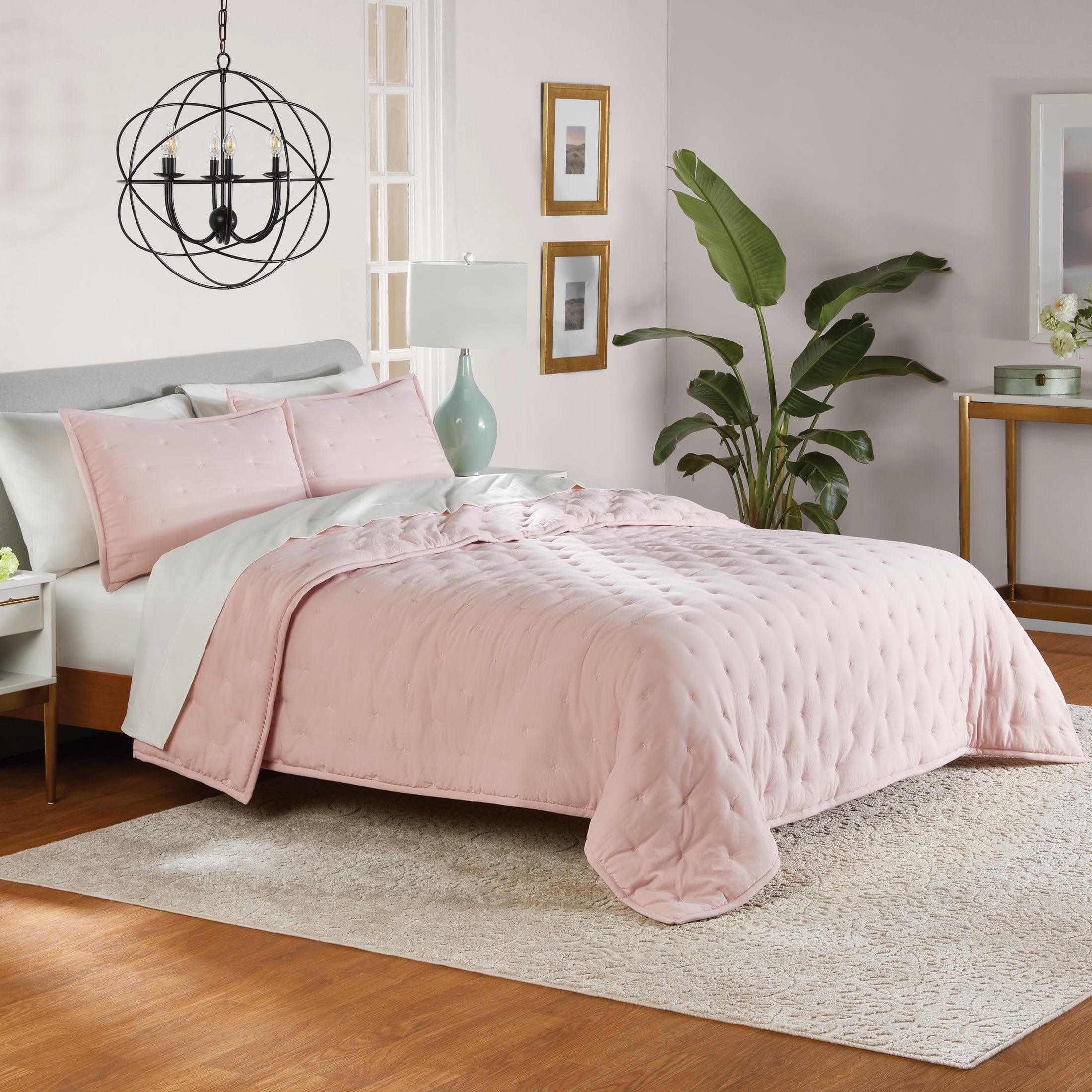 Mainstays Full/Queen Comforter Set, Soft Lightweight & All Season, 3-Piece, Pink