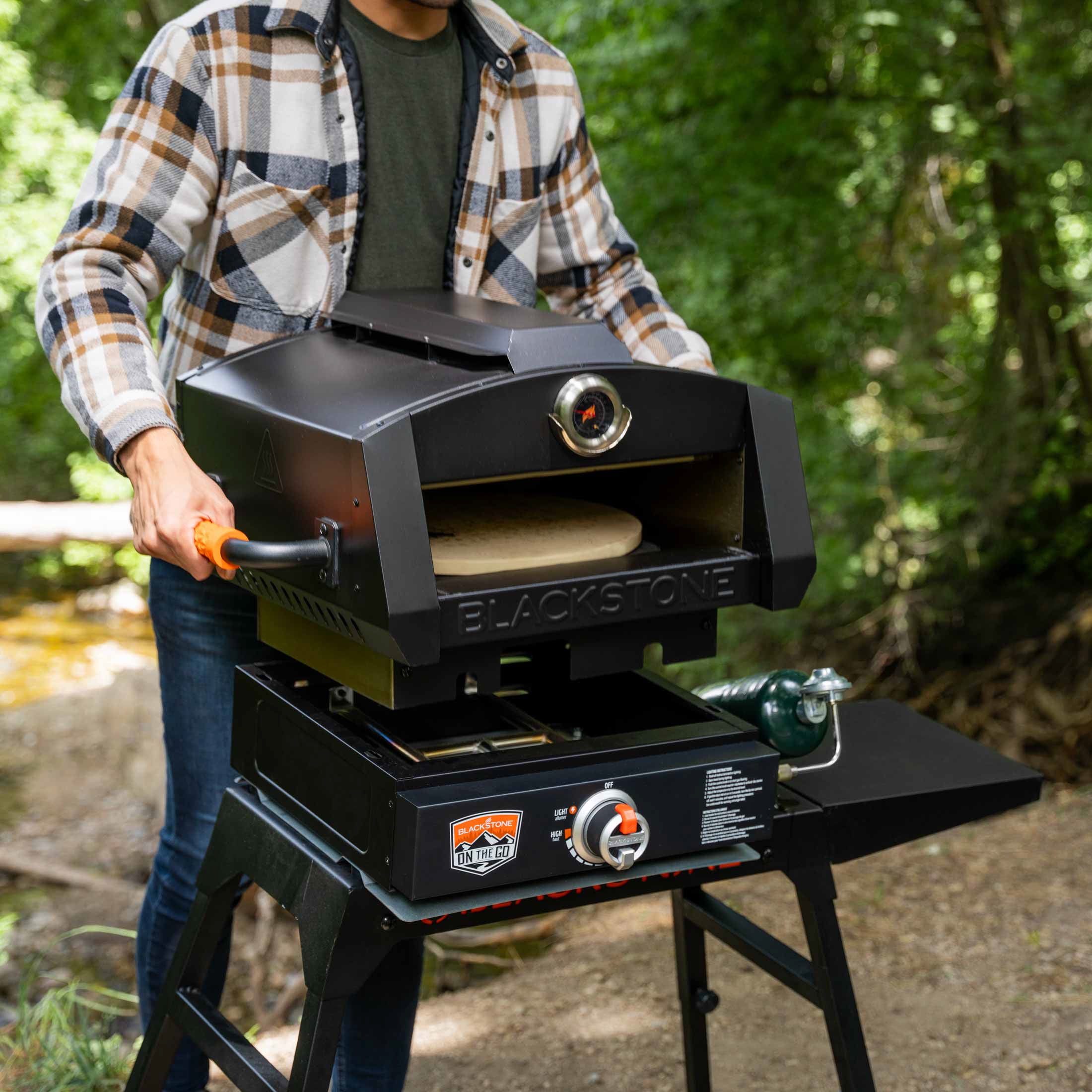 Blackstone On The Go 17" Pizza Oven Conversion Kit for Blackstone 17" Griddle Base