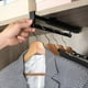 thumbnail image 3 of Barra Telescópica para Ropa, Armario, Pantalones, Perchero, Colgador de Barra Transversal para Armario Extraíble Vertical Montado en la Parte Superior, 3 of 5