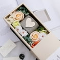 thumbnail image 1 of Regalos Del Día de San Valentín Caja de Regalo de Vela Perfumada para Ambiente Romántico, Conjunto de Regalo de Velas Lujosas Fragancias Cena Acogedora Souvenir de Recuerdo, 1 of 1