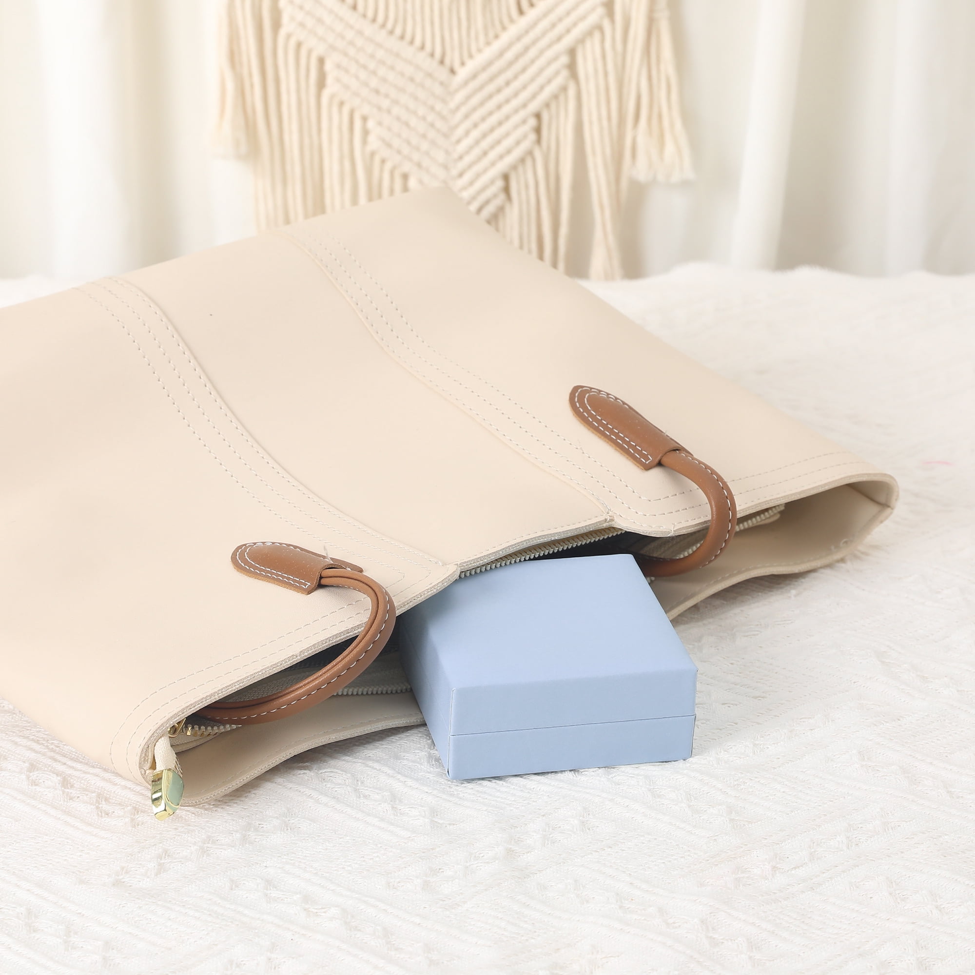 Unique Bargains Portable PU Leather Jewelry Box Organizer for Women Birthday Gifts Blue