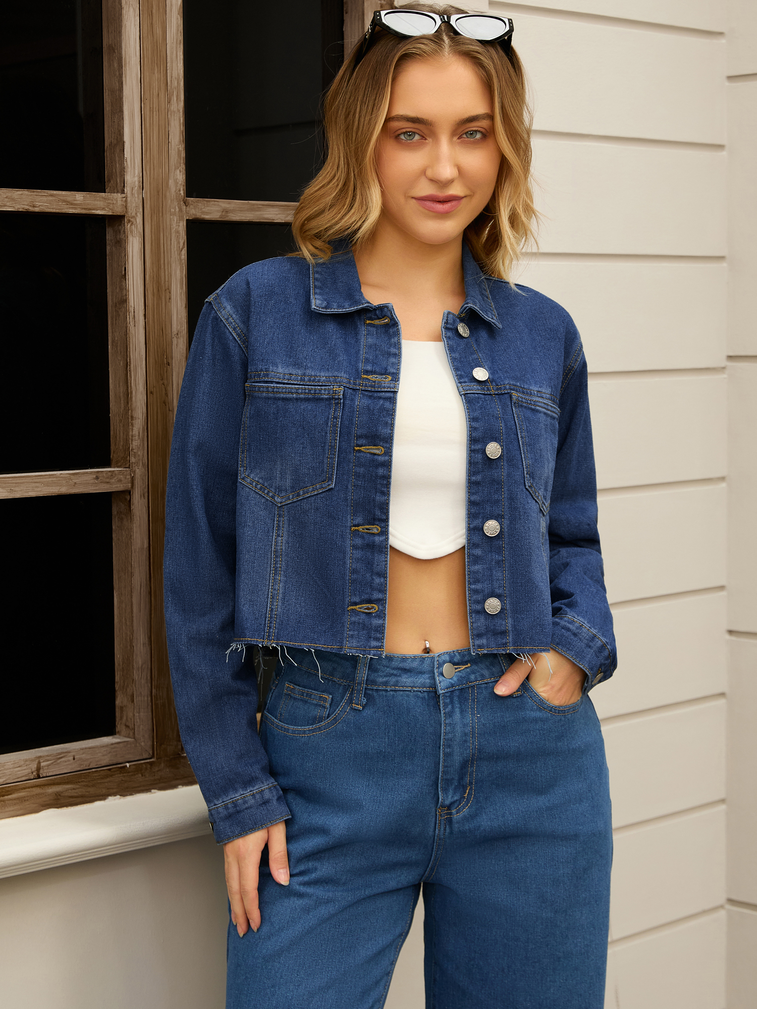 DARING DIVA Women's Cropped Washed Lightweight Frayed Hem Denim Jacket 2XL Dark Blue