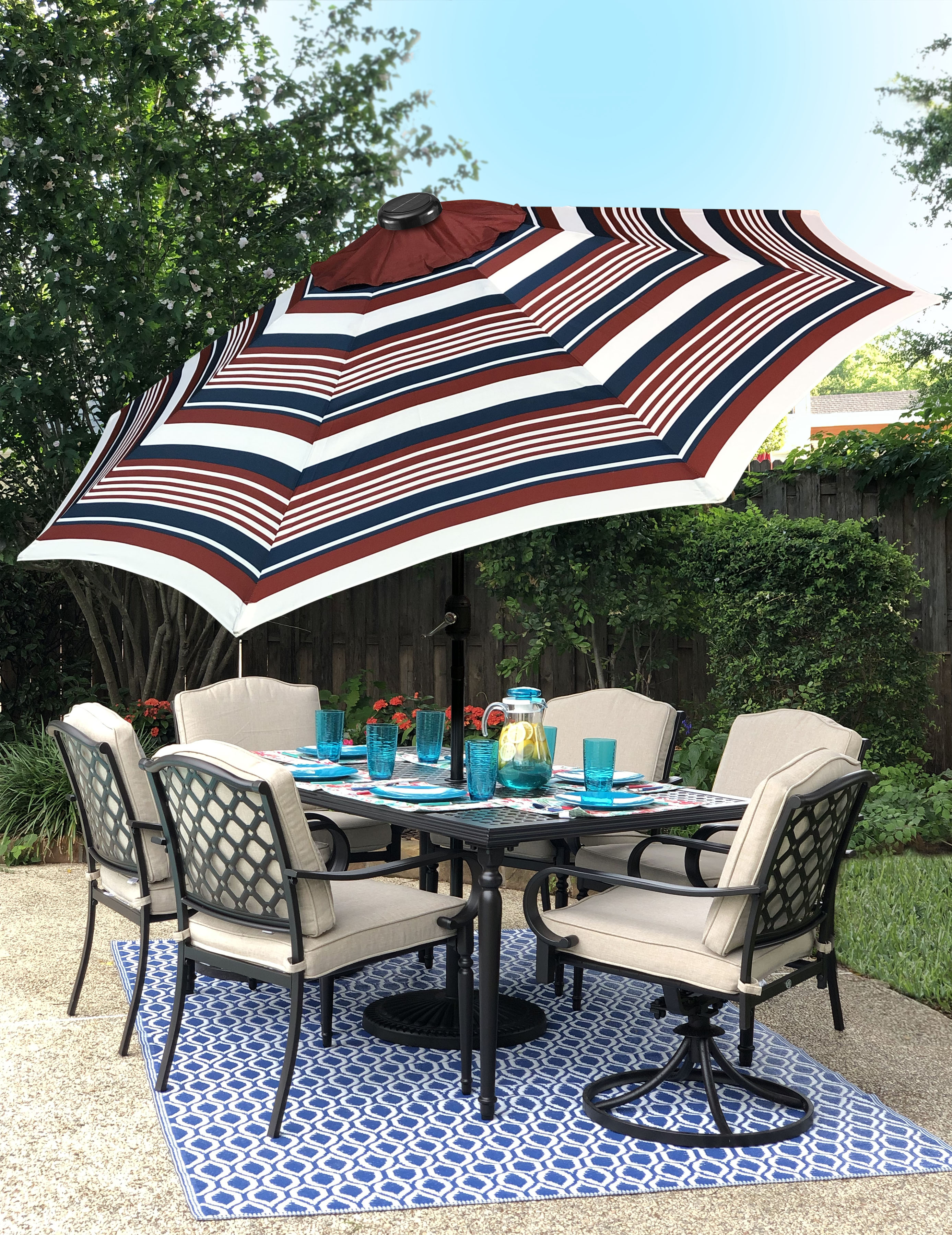 SunRay 9' Round Solar Lighted Umbrella, 8Rib, 32LED, Steel Walmart