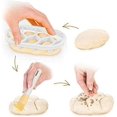 thumbnail image 4 of Bollo Kaiser, bollo estilo alemán, cortador de croissant, juego de moldes para prensar masa de 3 piezas, almohadilla para prensar pan para hornear, 4 of 5