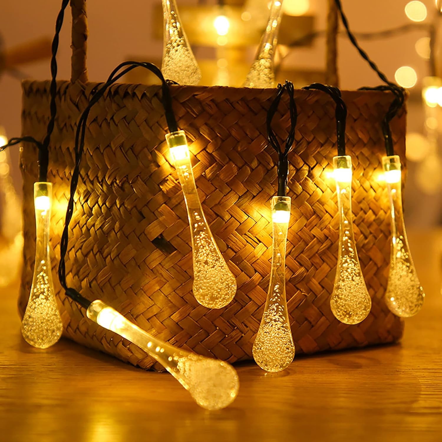 Solar String Lights Outdoor 20ft 30LEDs Water Drop Fairy Garden Lights Waterproof 8 Modes Raindrop Festival Decorative Lighting for Terrace Patio Gazebo Christmas Party Wedding