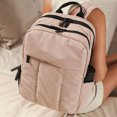 thumbnail image 2 of Bolso de viaje de nailon de nuevo estilo Bolso de mano multicolor de gran capacidad para hombres y mujeres Hugtrwg Para estrenar, 2 of 9