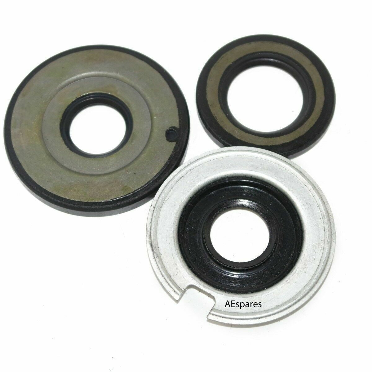 New Vespa Engine Oil Seal Kit of 3 Seals Rally P200E V90 V100