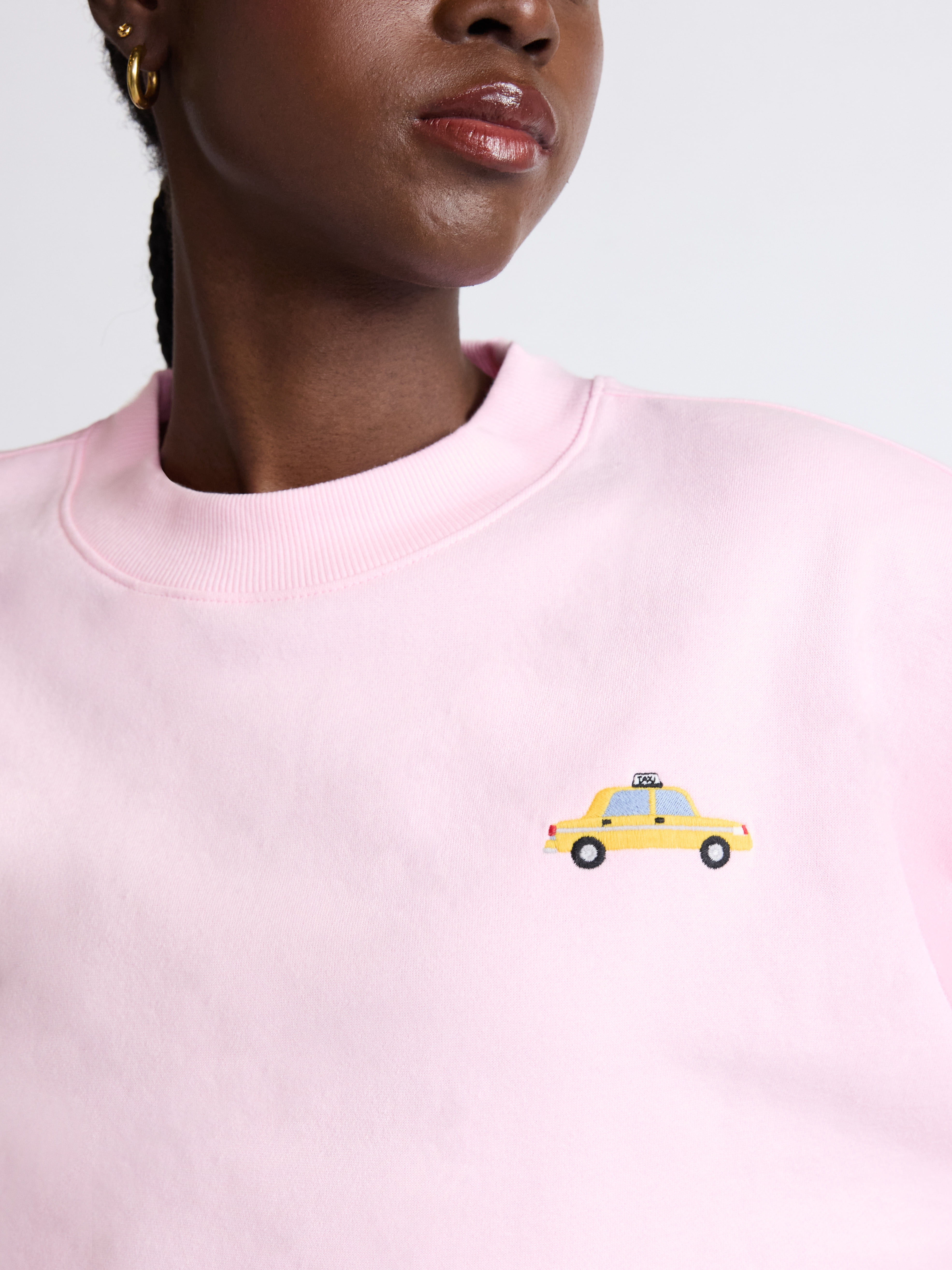 Scoop Limited Edition Women’s and Women's Plus New York Graphic Sweatshirt with Embroidery, Sizes XS-4X
