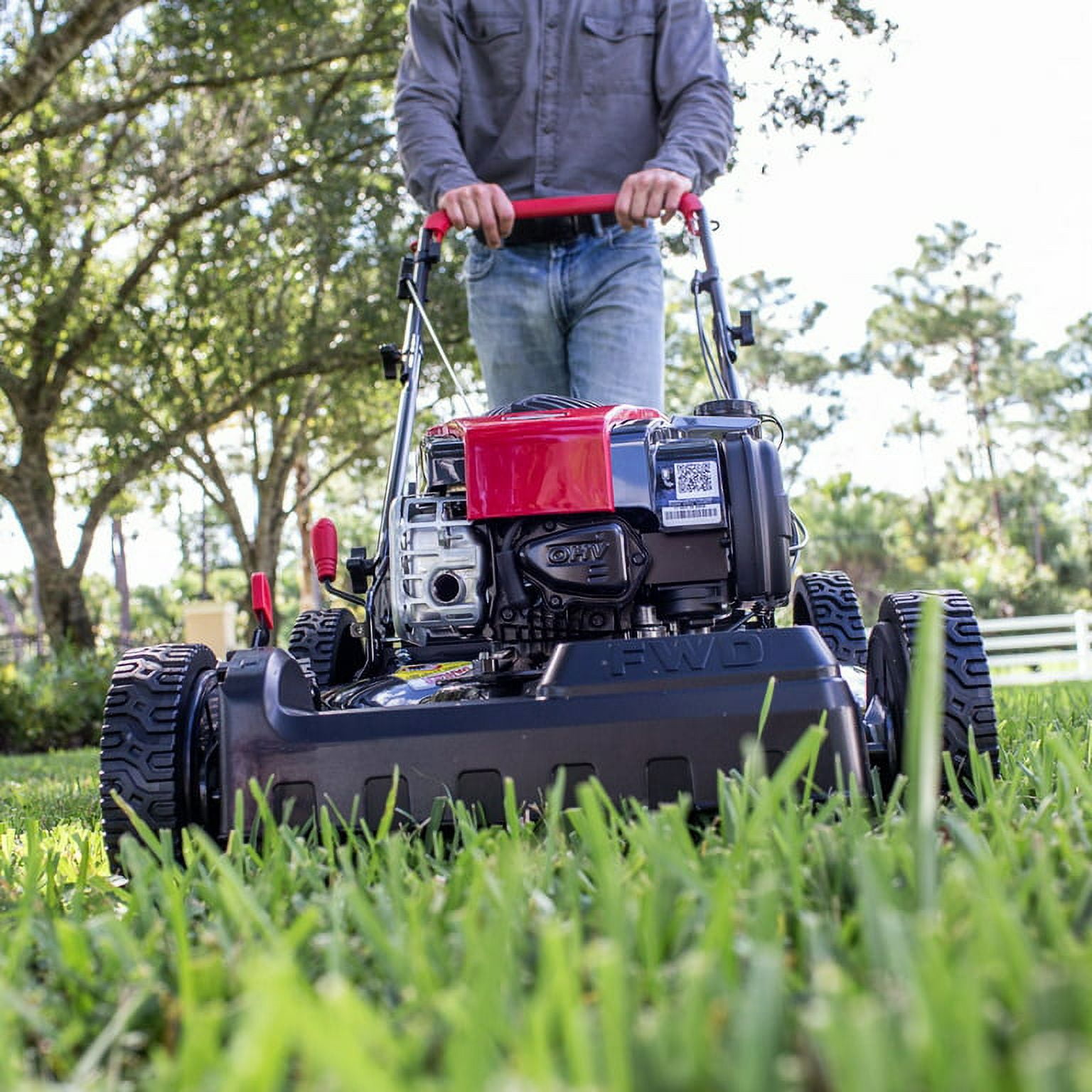 Restored Black Max 22-inch 150cc Self Propelled Gas Mower with High Rear Wheels (Assembled Height 37.2" Weight 64.4 Pounds) (Refurbished)
