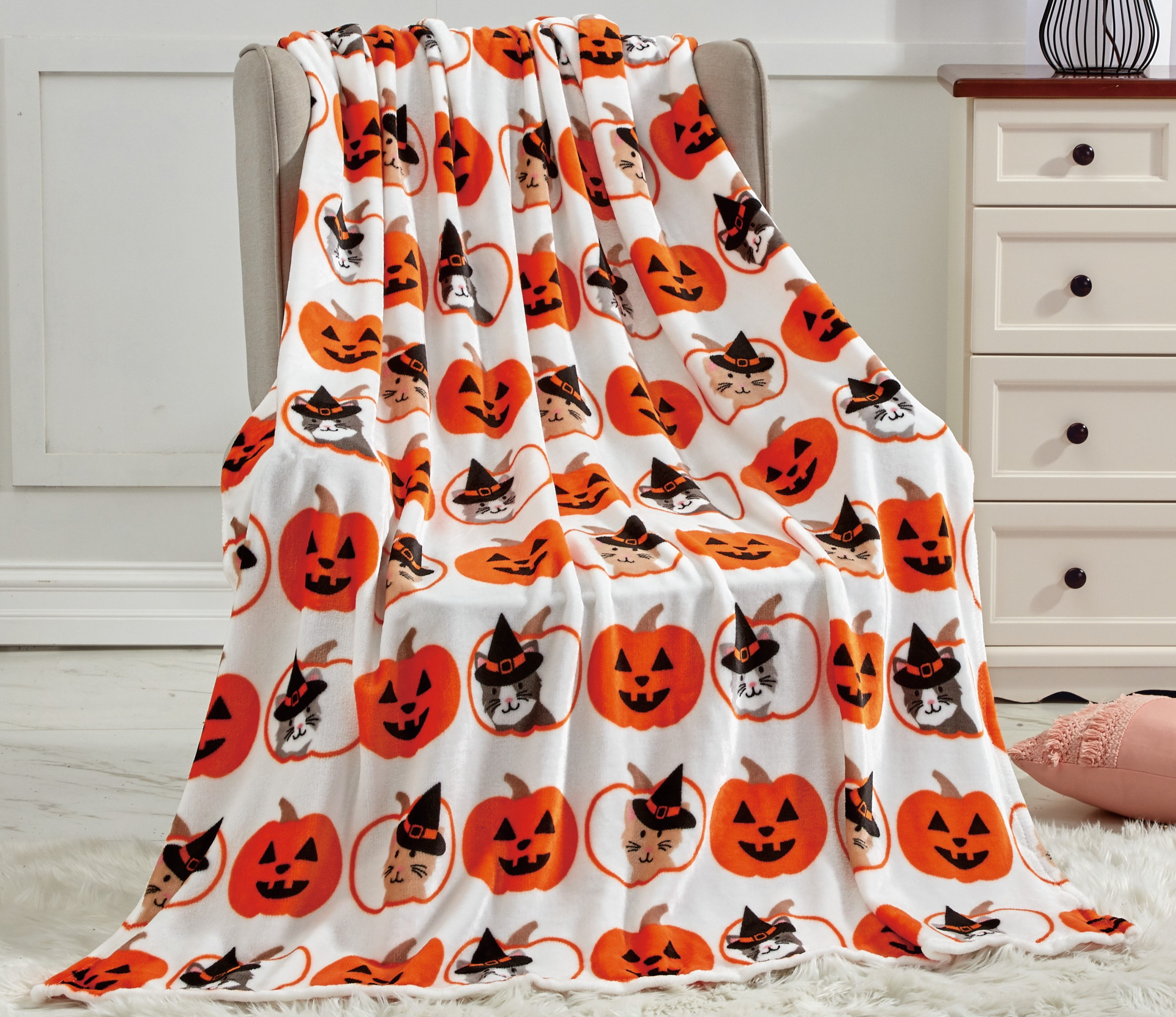 Happy Halloween Microplush Throw Blanket (50' x 60') - Cats & Pumpkins