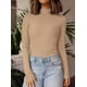 thumbnail image 2 of Remera PRETTYGARDEN de Cuello Alto, Manga Larga, Canalé, Color Caqui, Talle M, 2 of 8
