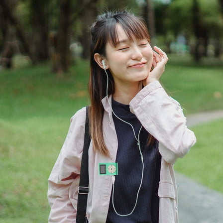 LOLIPPYY Assorted Color Metal Clip MP3 Player for Back to School, Super Lightweight and Compact Design, 70 x 25 mm