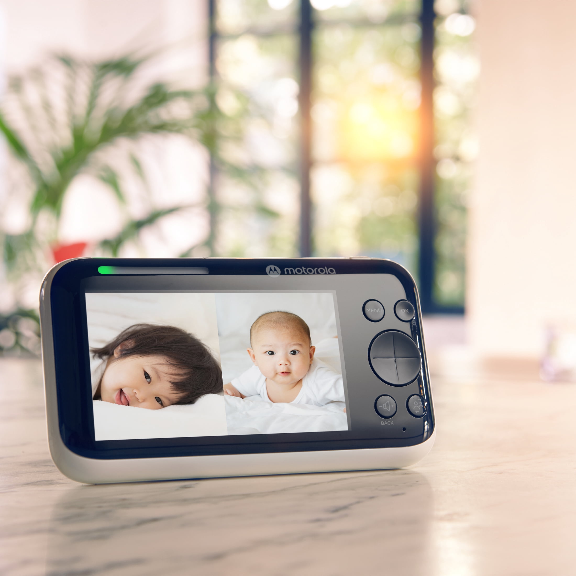 Open Box Motorola PIP1610-2 HD Connect Wi-Fi Video Baby Monitor - Two Cameras for Ages 0-3