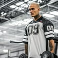 thumbnail image 5 of Camiseta informal de verano para hombre, camiseta de manga corta de secado rápido, ropa elástica para culturismo, baloncesto, camiseta de fitness y gimnasio, 5 of 5