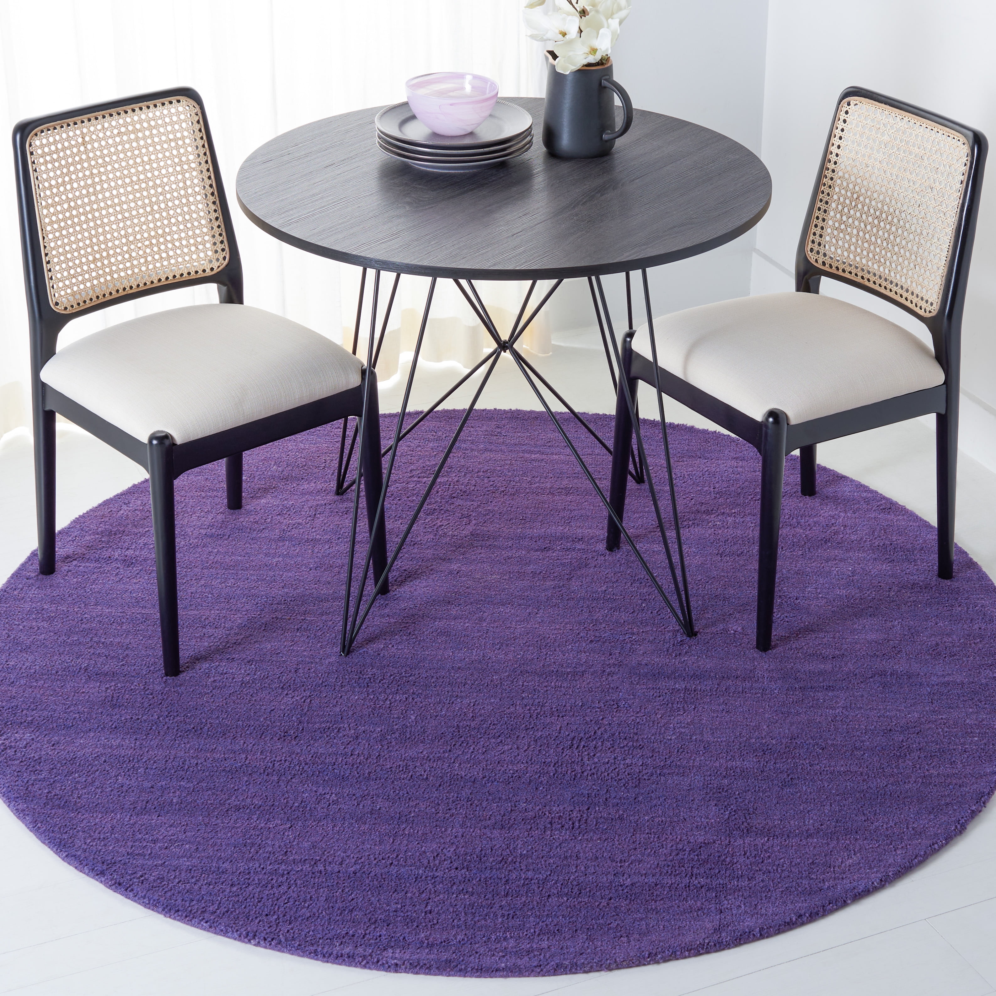 SAFAVIEH Himalaya Rachelle Solid Wool Area Rug, Purple, 4' x 4' Round