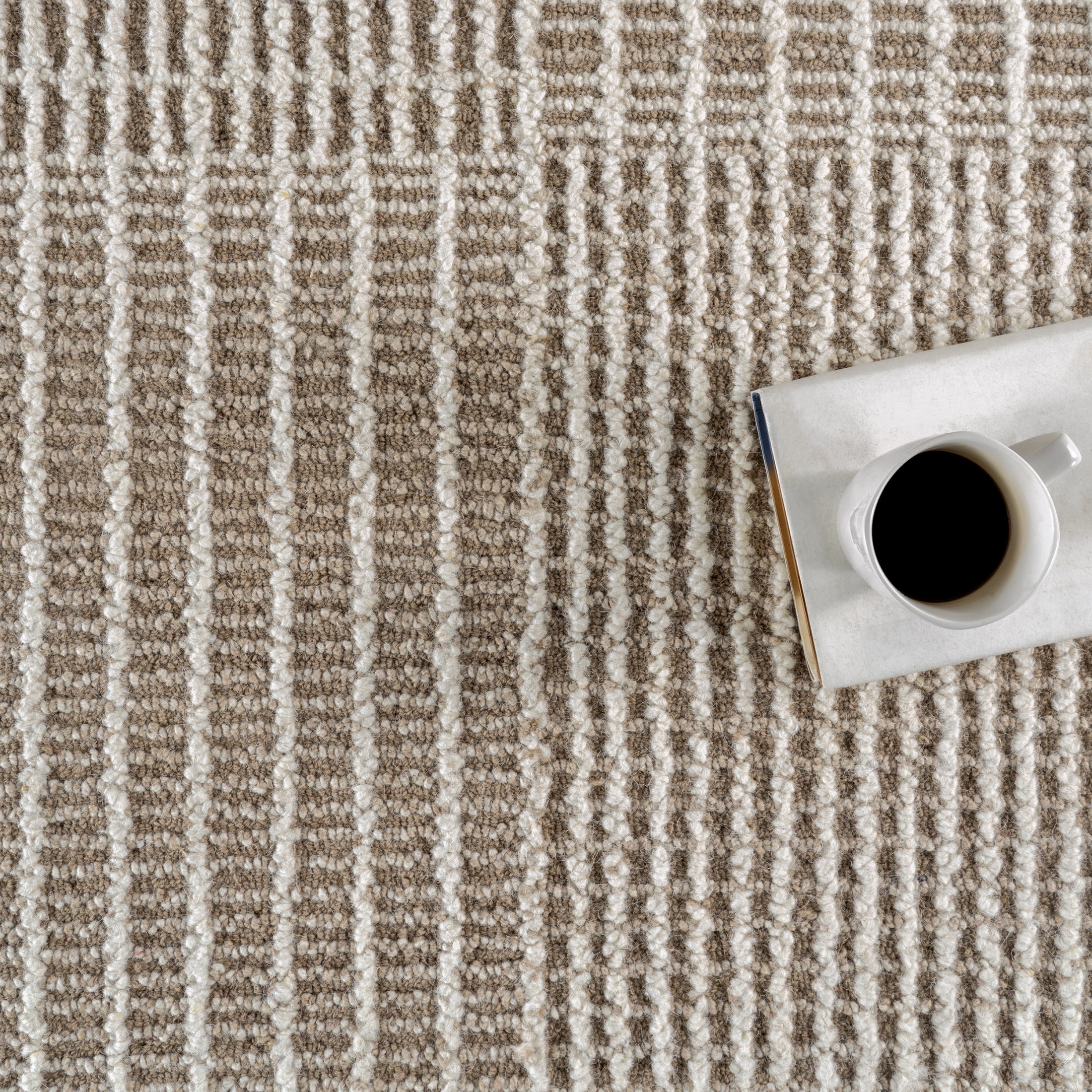 ACME FARNITURE MONTECITO RUG 140×200 Frenshe Interiors x Rugs USA Montceito Tiled Wool Area Rug