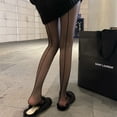 thumbnail image 3 of Medias de mujer con costura trasera, 3 of 3