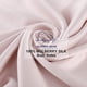 thumbnail image 4 of Funda de almohada de seda con diseño de oso de Alaska, tamaño queen, rosa pálido, con coletero, 4 of 5