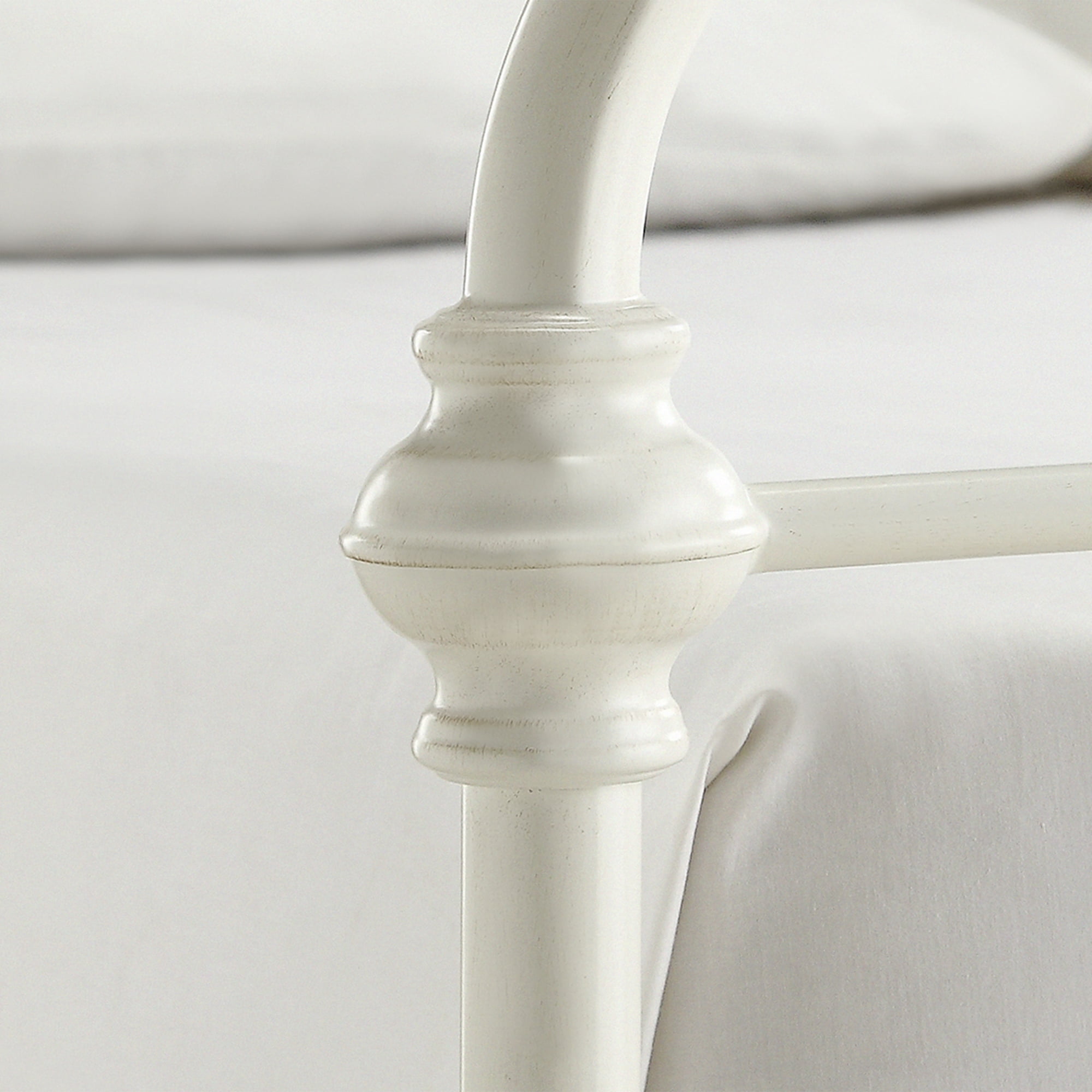 Weston Home Nottingham Metal Full Bed, Antique White