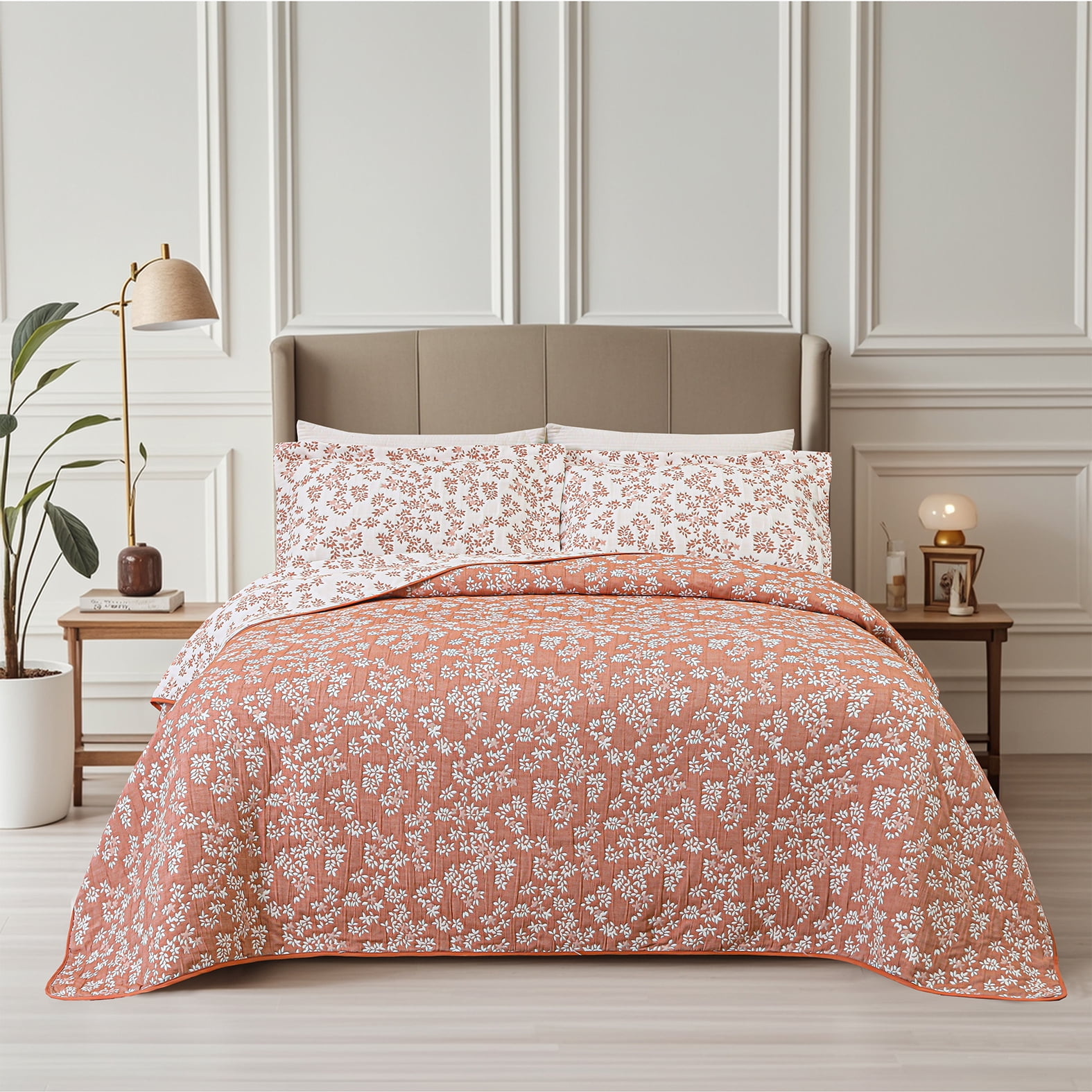 Marina Decoration Jacquard Embroidered Stitching Coverlet Bedspread Ultra Soft Bedding Summer Reversible Quilt Set with Quilted Shams, Pink Floral