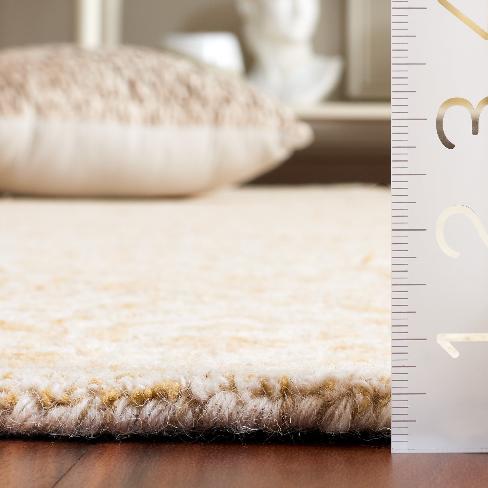 Safavieh Dip Dye Felicia Floral Runner Rug, Light Beige/Ivory, 2'3" x 8'