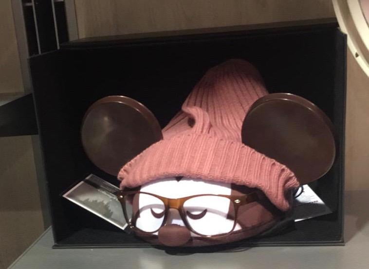 Disney D23 Expo 201 Hipster Mickey 