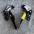 thumbnail image 1 of Charnière de Capot pour GM 1500 14-15, 1 of 2