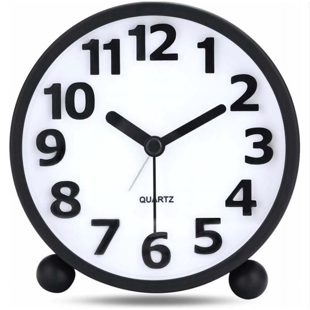 Reloj despertador analógico silencioso, números 3D grandes de metal negro, reloj de mesa que no hace tictac con luz nocturna, reloj despertador de noche de 10,8 cm