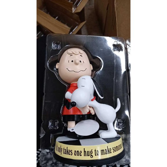 Hallmark Peanuts Charlie Brown Snoopy Make Someone's Day Figurine New with Tag