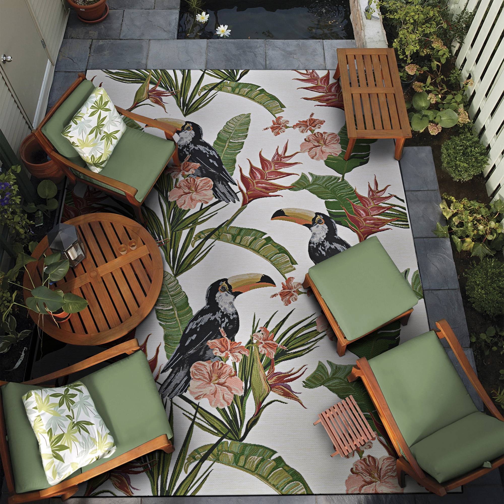 Couristan Dolce Toucans Indoor/Outdoor Area Rug, Ivory, 2'3" x 7'10" Runner