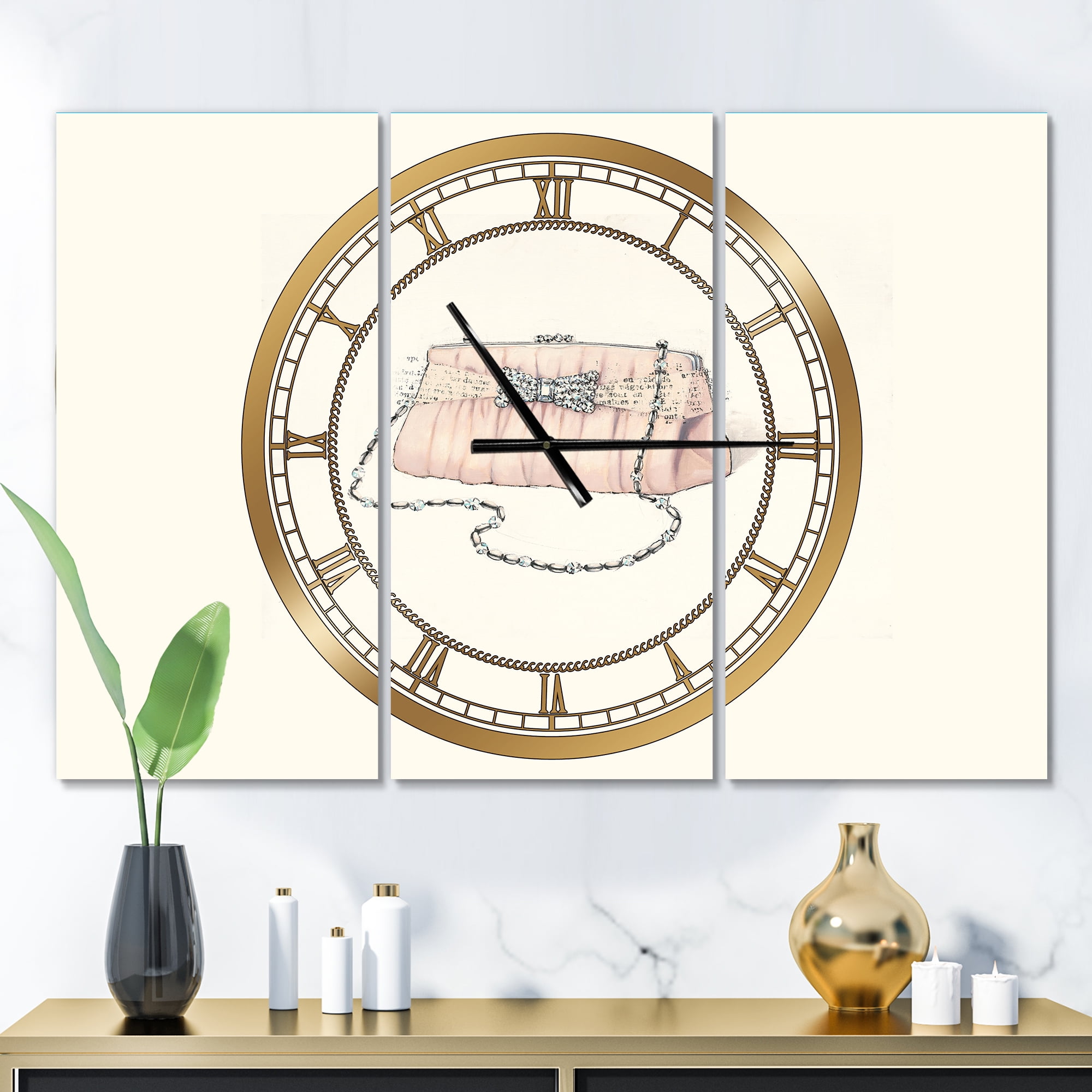 Designart 'Glamorous Sparkle Purse II' Traditional wall clock