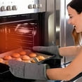thumbnail image 4 of Juego de 6 manoplas y agarraderas para horno, resistentes al calor (500 grados), extra largas, con superficie de silicona antideslizante para cocinar (gris), 4 of 5