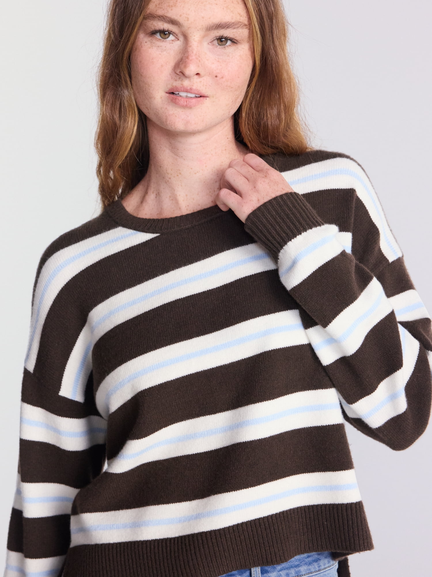 No Boundaries Essential Crewneck Sweater, Lightweight, Women's and Women's Plus XXS-4X
