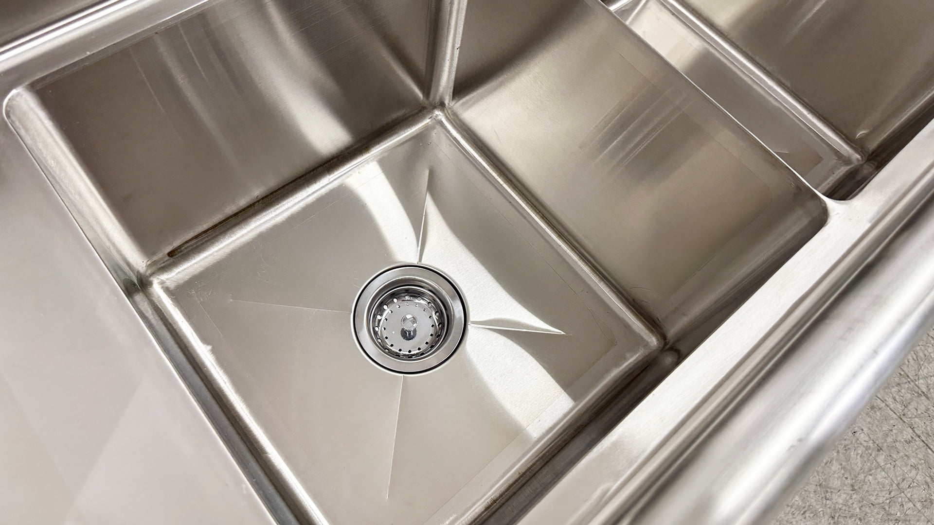 75 in. Commercial Kitchen Three Compartment Sink, NSF Sink Stainless Steel with Two Drain Board