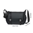 thumbnail image 3 of Bolso bandolera moderno y versátil para acampada y senderismo con gran capacidad de almacenamiento Bolso de hombro impermeable, práctico y resistente Mochila de hombro de poliéster, 3 of 6