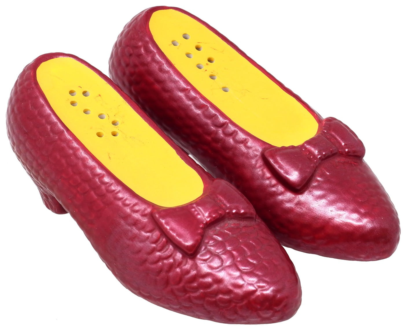 The Wizard of Oz Ruby Slippers Salt & Pepper Shakers ...